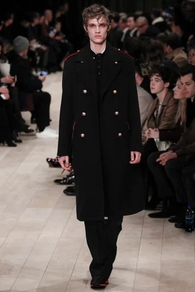 Look 2